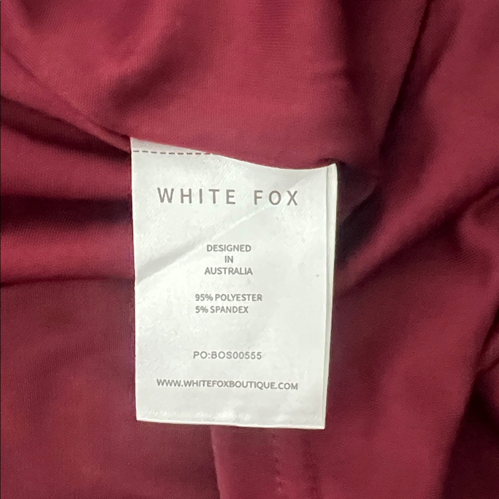 NWT White Fox Boutique Sweet Skies Burgundy Halter Maxi Dress -M but fits like S - Picture 7 of 13